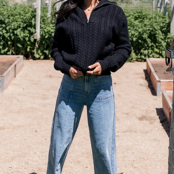 Baltic Born Emmi Mid Rise Wide Leg Jeans | Medium Wash Size LL - Picture 5 of 5